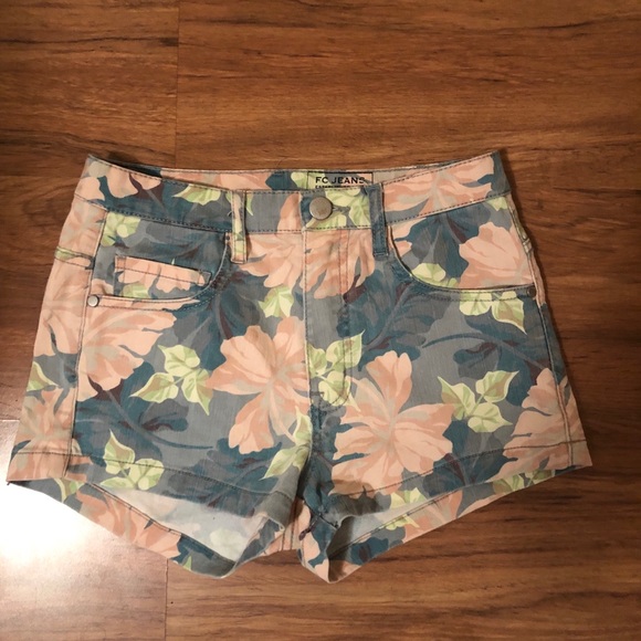 FC Jeans Pants - FC Jeans Floral Denim Shorts